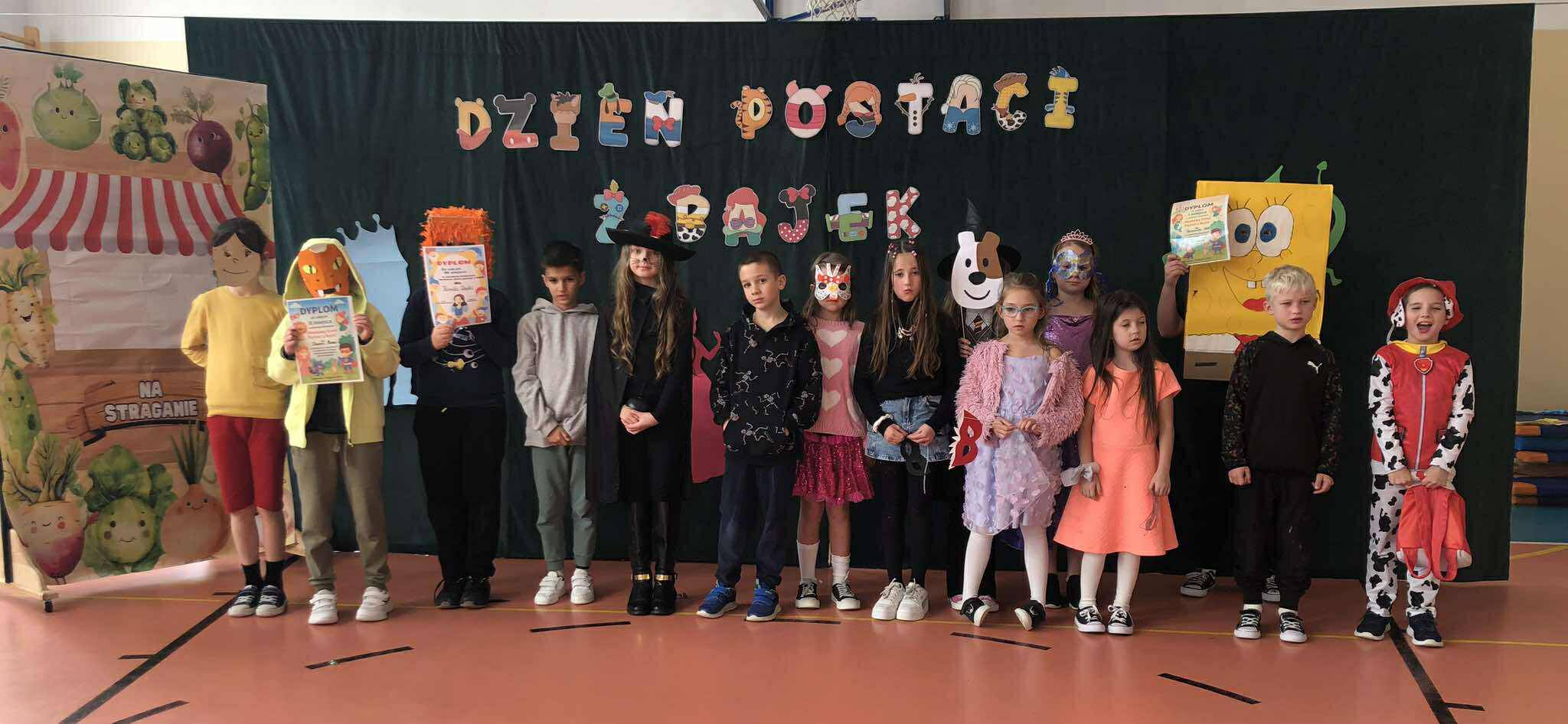 Maskowy Dzień Postaci z Bajek